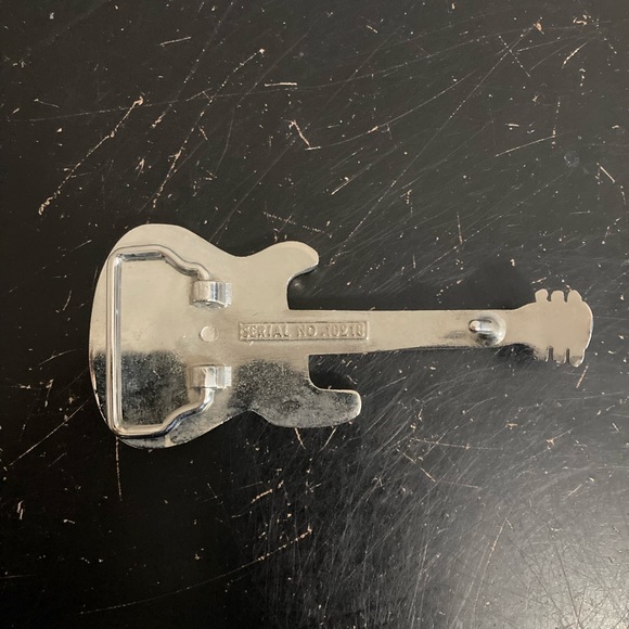 Rockstar guitar belt buckle - Picture 2 of 2